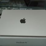 MacBook Air M3 13-Inch 8GB/256GB 8 Core CPU 8 Core GPU