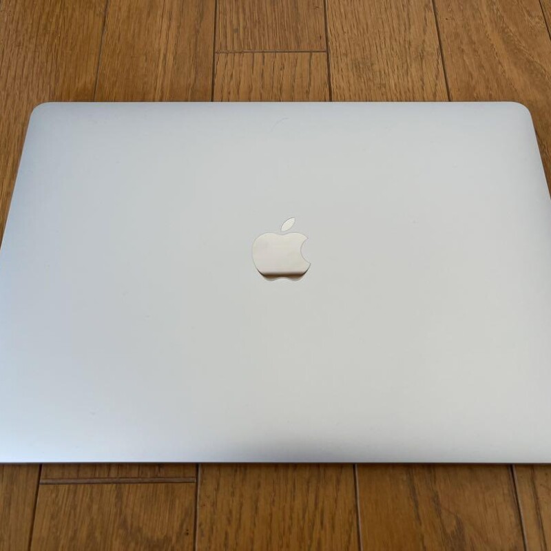 MacBook Air (Retina, 13-inch, 2019) i5 / 8GB / 128GB - A1932